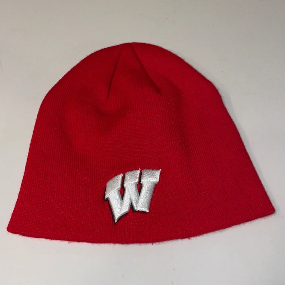 Wisconsin Badgers Top of the World Beanie | OS